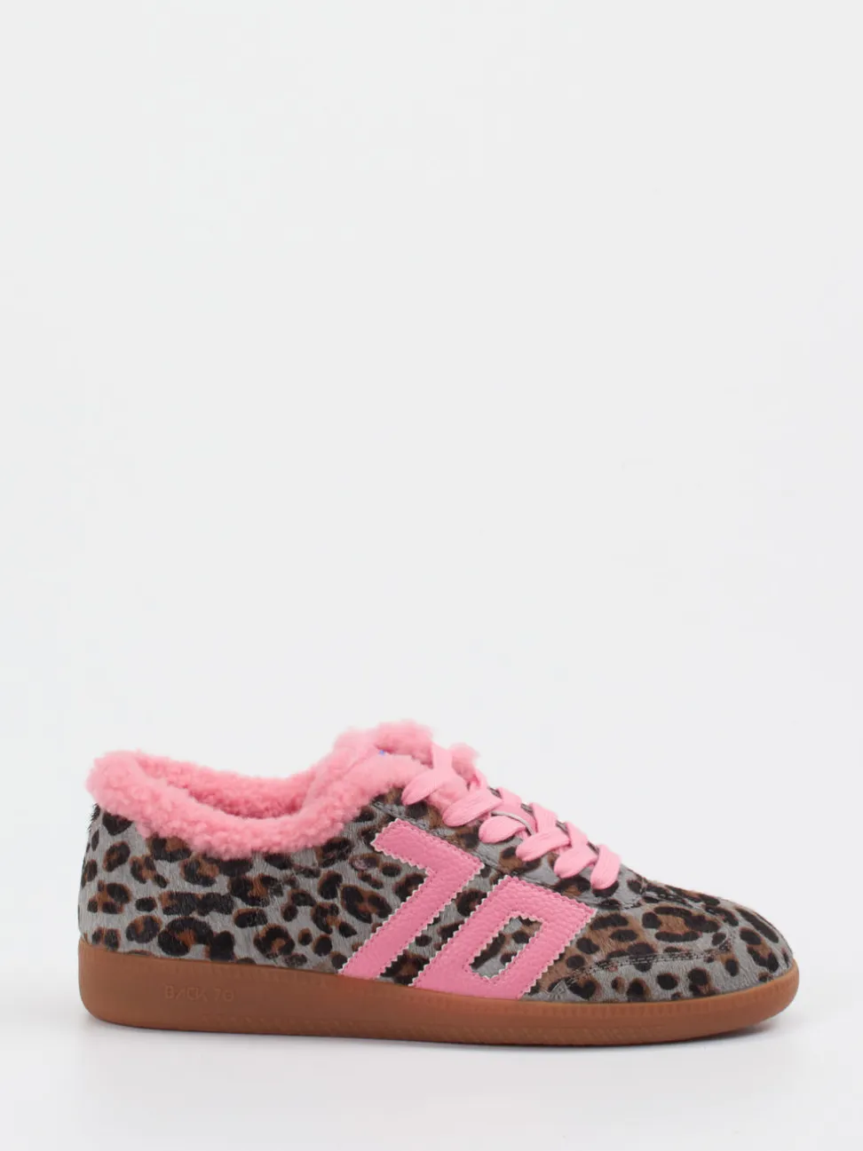 Back 70 – Sneaker aus Fell in Rosa-Leolook