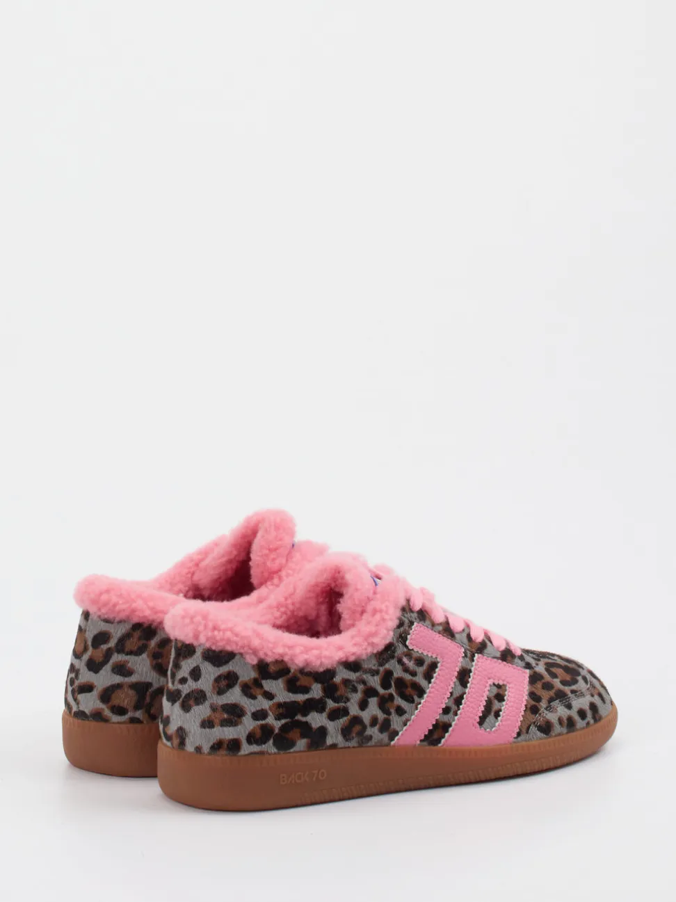 Back 70 – Sneaker aus Fell in Rosa-Leolook