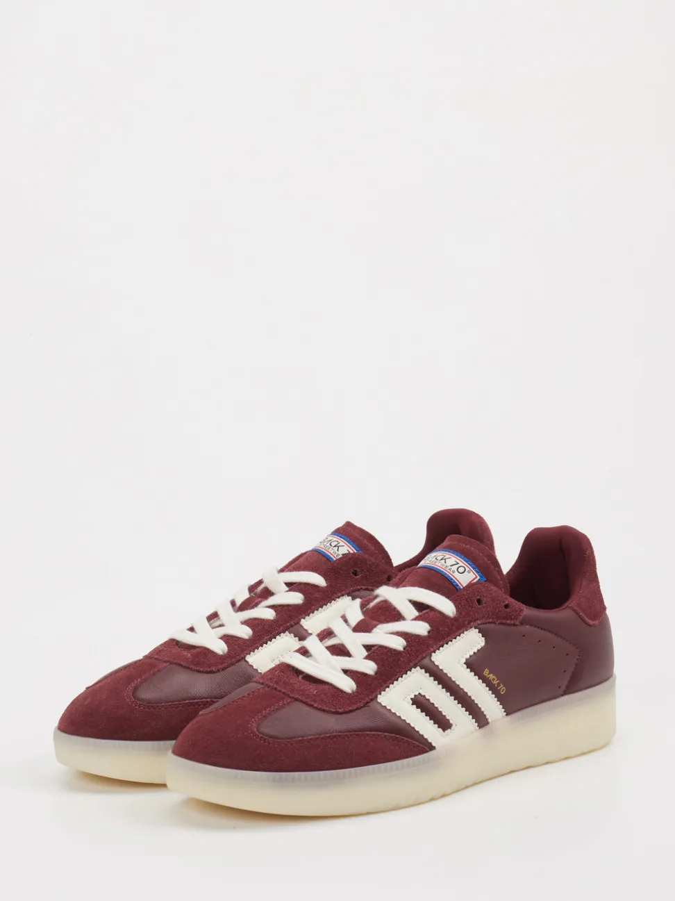 Back 70 – Sneaker aus Leder in Bordeauxrot