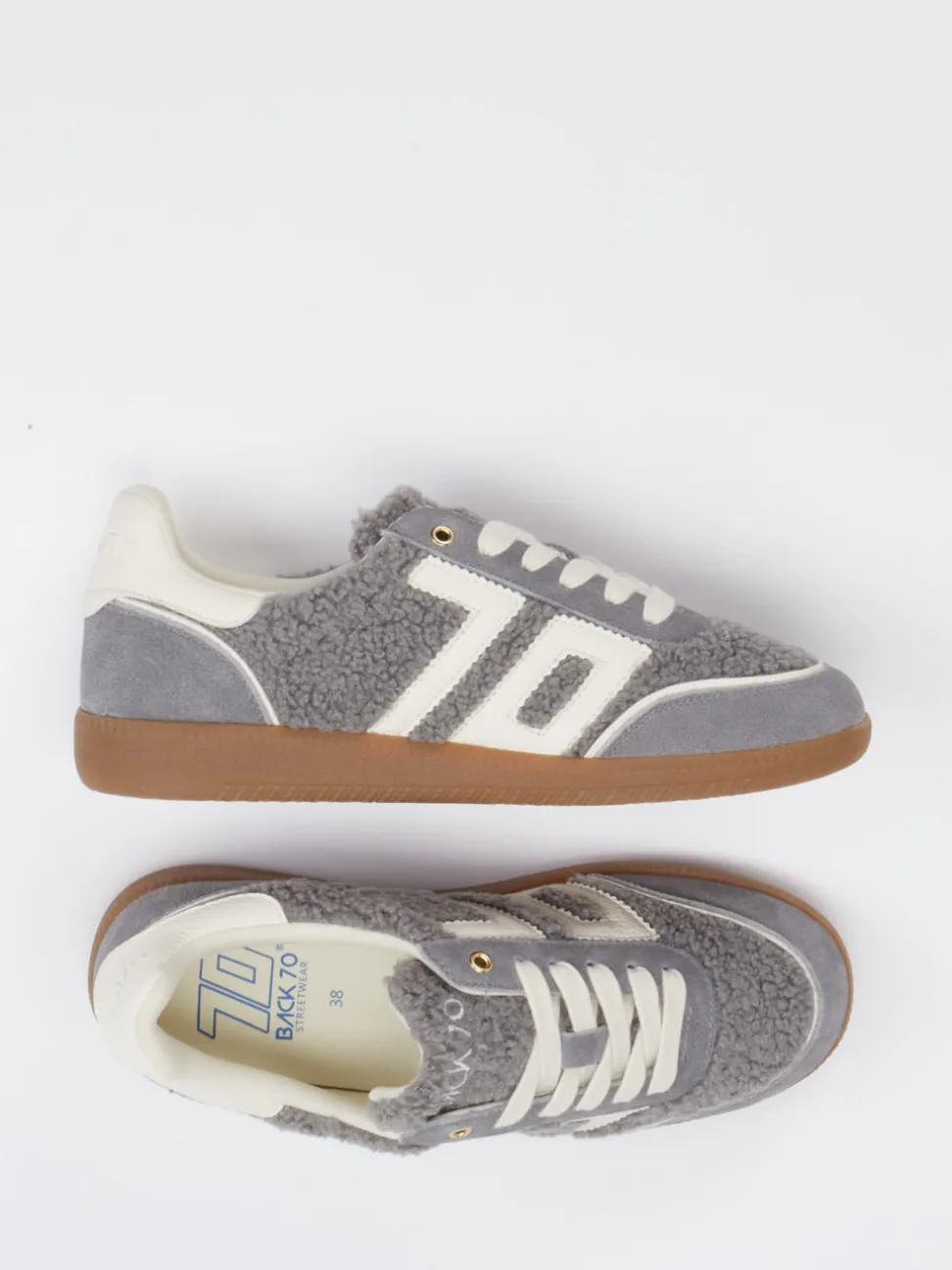 Back 70 – Sneaker aus Velours/Textil grau