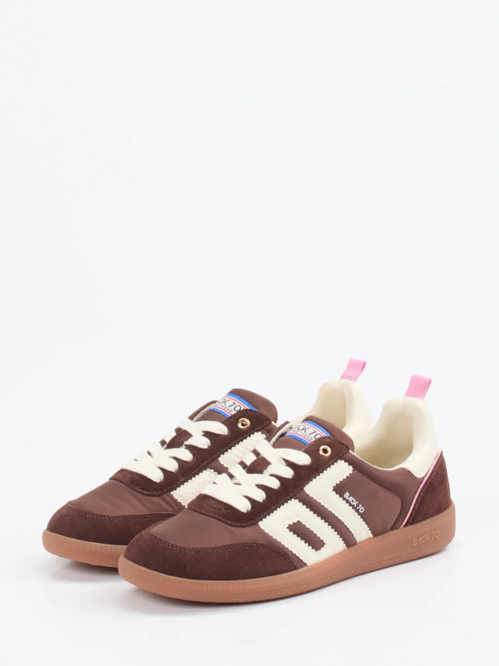 Back 70 – Sneaker aus Veloursleder und Textil braun