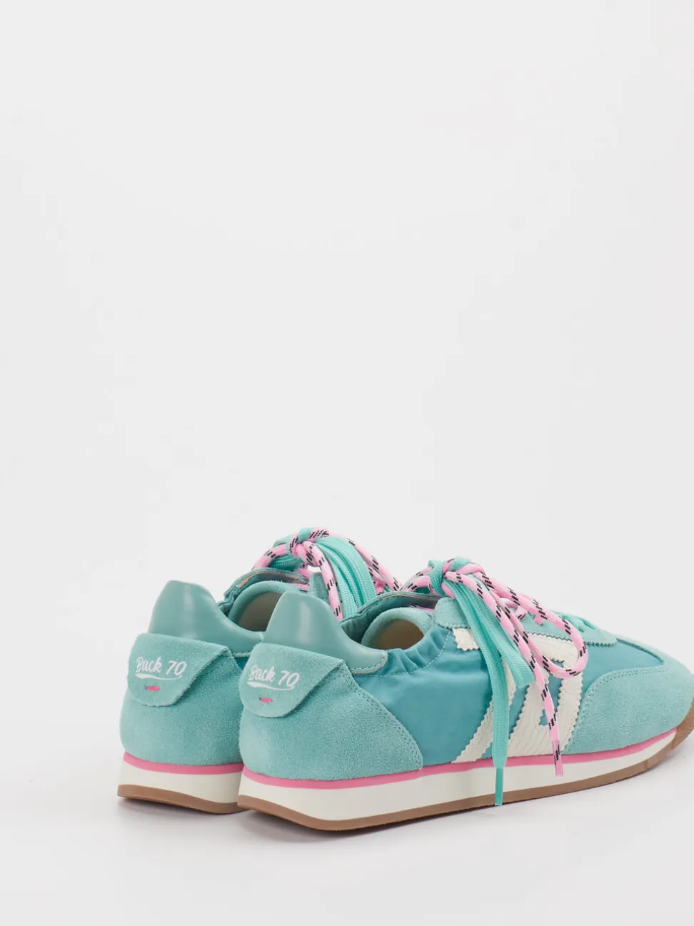 Back 70 – Sneaker aus Velour/Textil in Türkisgrün