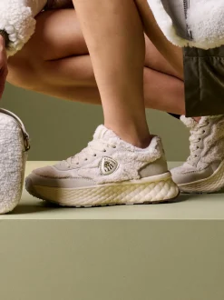 Blauer – Chunky Sneaker aus Textil in Beige