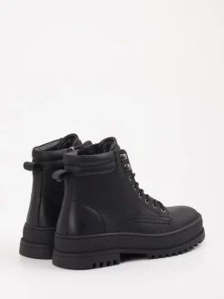 Blauer – Schnürboots aus Kalbleder schwarz