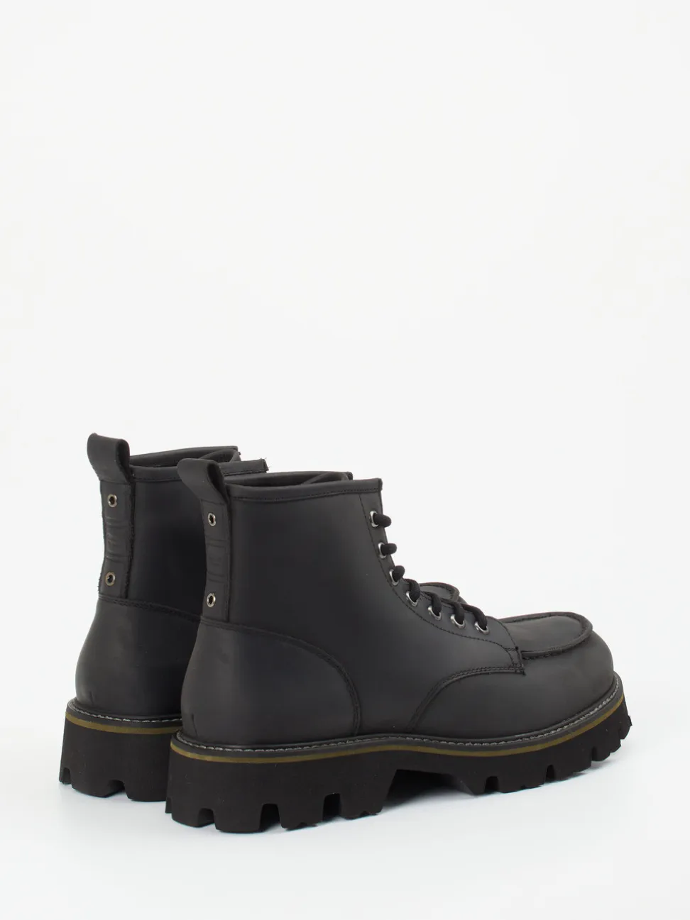 Blauer – Schnürboots aus Kalbleder schwarz