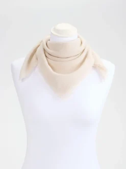 Blui – Dreieckstuch aus Kaschmir-Mix in Beige