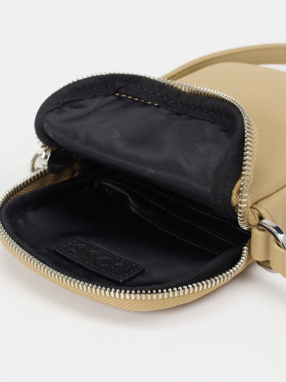 Boss – Handy-Umhängetasche aus Leder in Beige