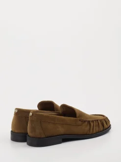 Boss – Loafer aus Veloursleder in Braun