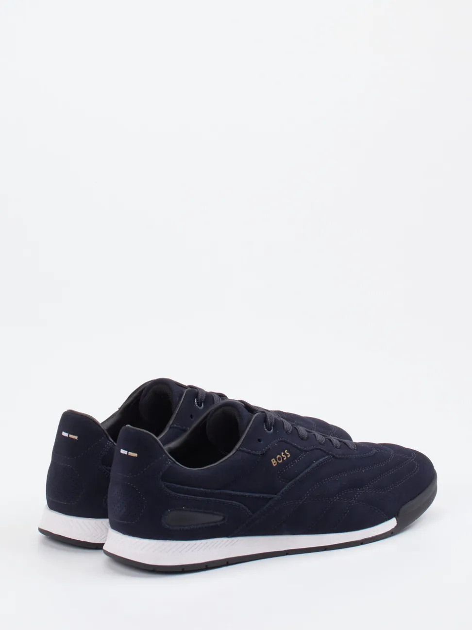 Boss – Low-Top-Sneaker aus Veloursleder Dunkelblau