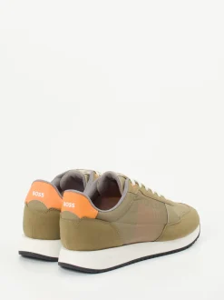 Boss – Retro-Sneaker aus Veloursleder Khaki