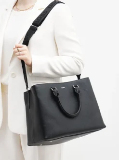 Boss – Shopper aus Kalbleder in Schwarz