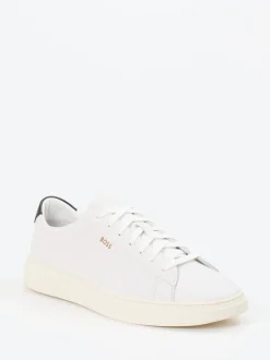 Boss – Sneaker aus Glattleder in Offwhite