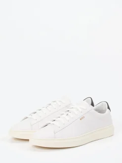 Boss – Sneaker aus Glattleder in Offwhite