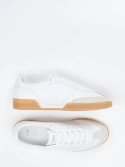 Boss – Sneaker aus Kalbleder in Weiß-Beige