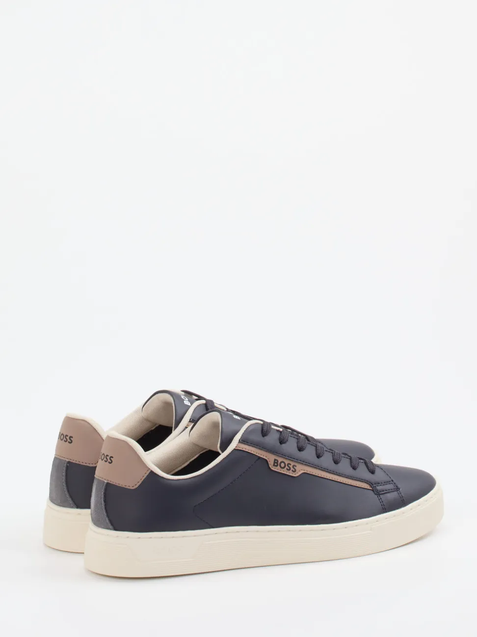 Boss – Sneaker aus Kalbleder in Dunkelblau