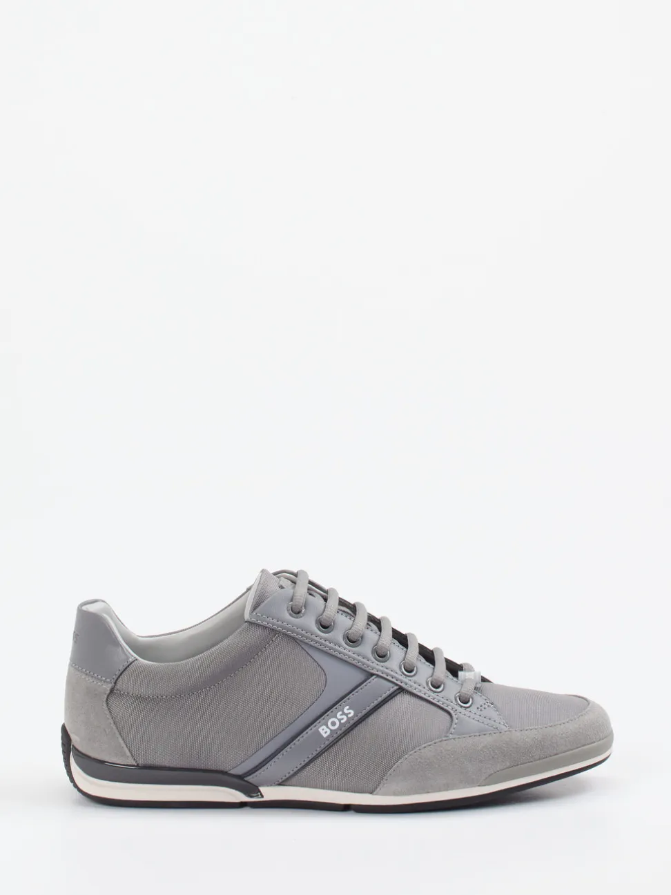 Boss – Sneaker aus Kalbleder und Veloursleder grau