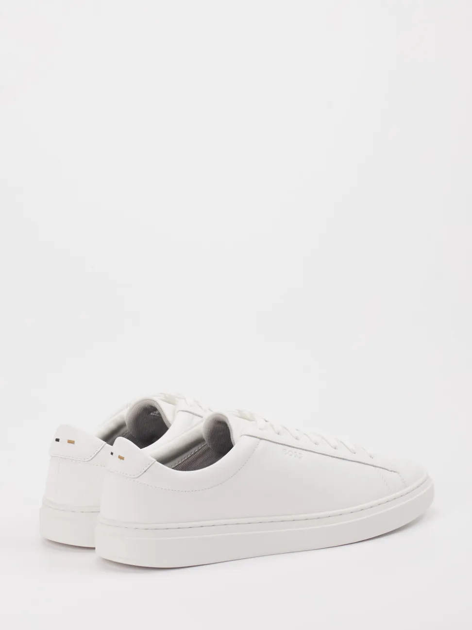 Boss – Sneaker aus Kalbleder in Weiß
