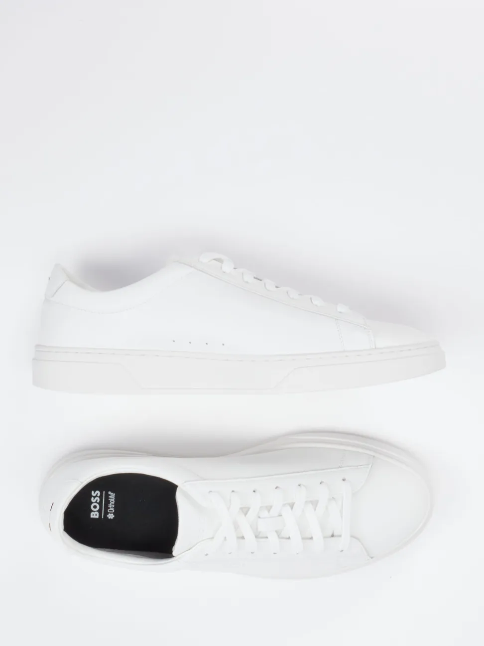 Boss – Sneaker aus Kalbleder in Weiß