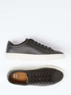 Boss – Sneaker aus Leder in Dunkelbraun