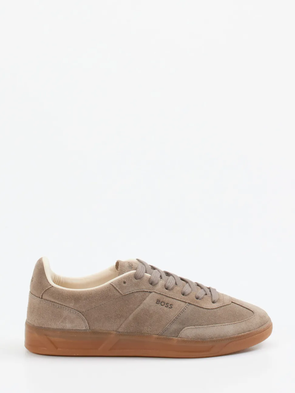 Boss – Sneaker aus Veloursleder in Taupe