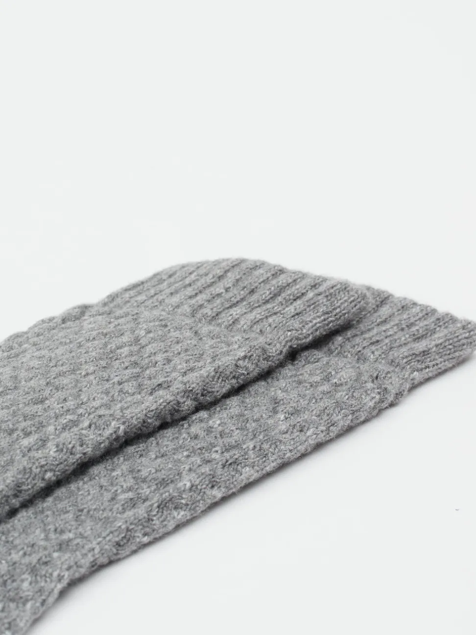 Burlington – Kuschelsocken aus Wolle in Grau