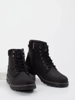 Camel Active – Schnürboots aus Fettleder schwarz