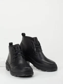 Camper – Chukka Boots aus Kalbleder schwarz
