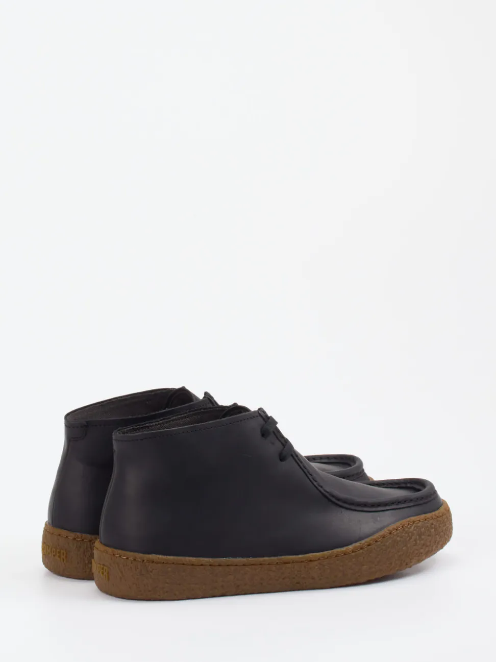 Camper – Desert Boots aus Glattleder schwarz