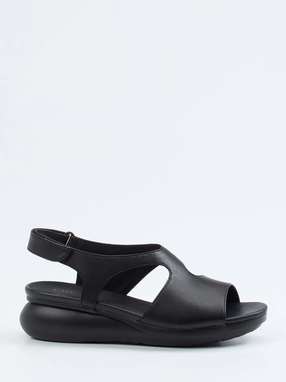 Camper – Keilsandalette aus Kalbleder schwarz