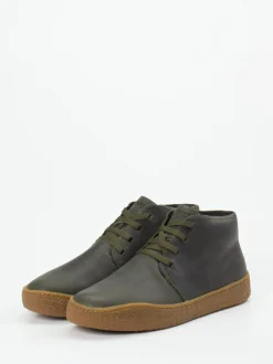 Camper – Schnürschuh aus Nubukleder olivgrün
