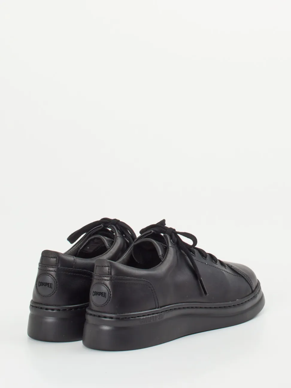 Camper – Sneaker aus Kalbleder in Schwarz