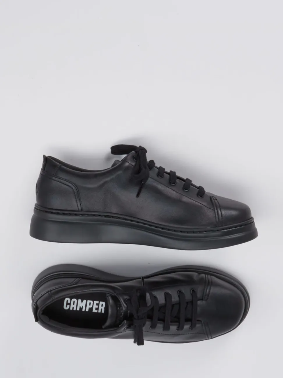 Camper – Sneaker aus Kalbleder in Schwarz