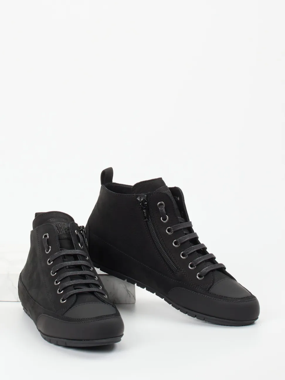 Candice Cooper – Mid-Top-Sneaker aus Nubukleder Schwarz