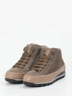 Candice Cooper – Schnürboots aus Nubukleder taupefarben