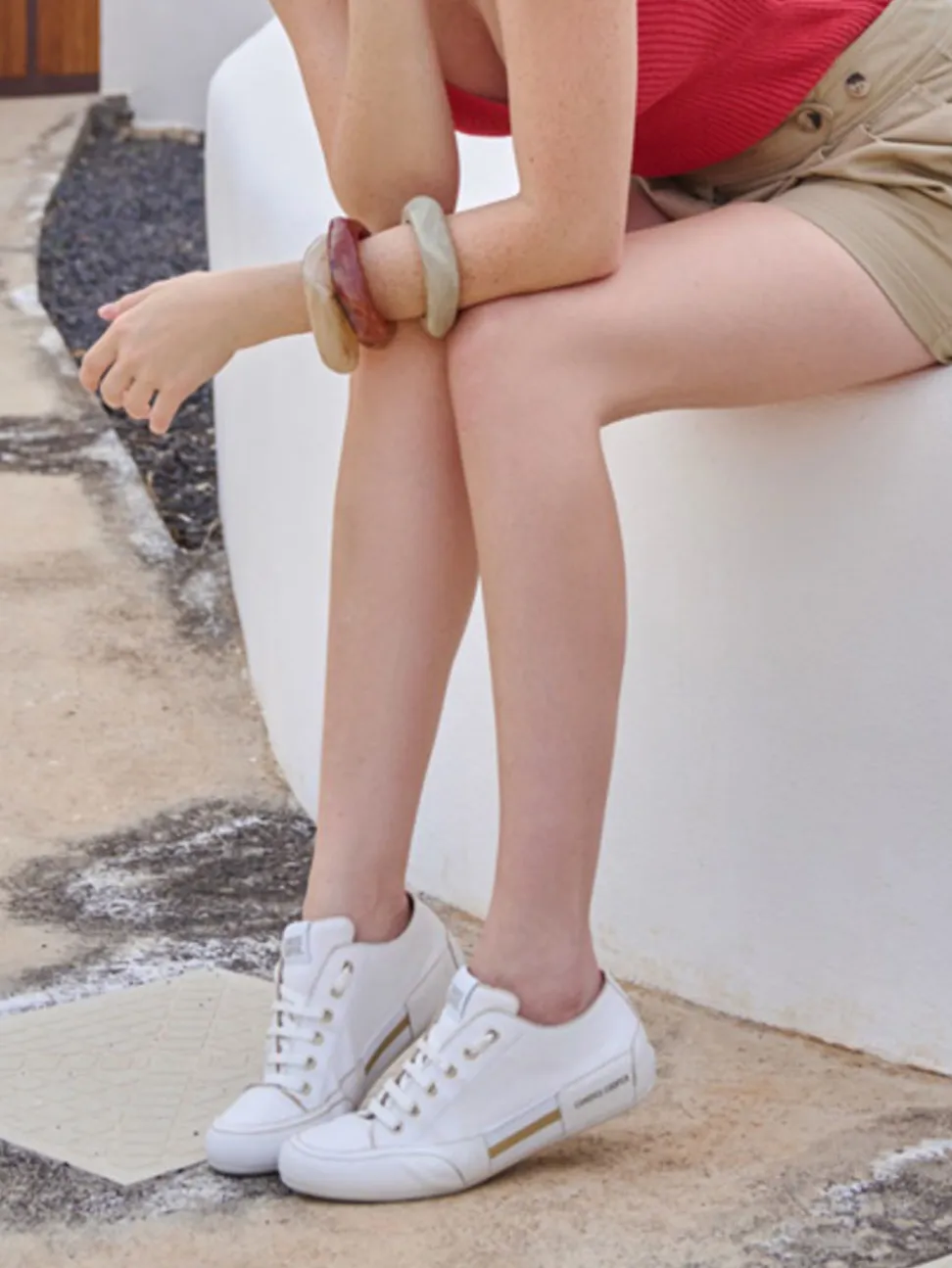 Candice Cooper – Sneaker aus Metallicleder in Grau