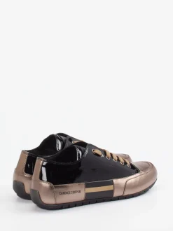 Candice Cooper – Sneaker aus Lackleder mit Metallic-Details