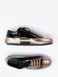 Candice Cooper – Sneaker aus Lackleder mit Metallic-Details