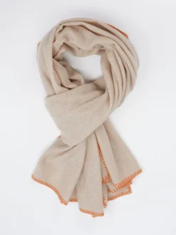 Cashmere Blues – Schal aus Feinstrick in Beige