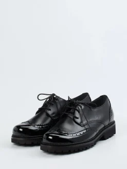 Christian Dietz – Derby Brogues aus Lackleder Schwarz