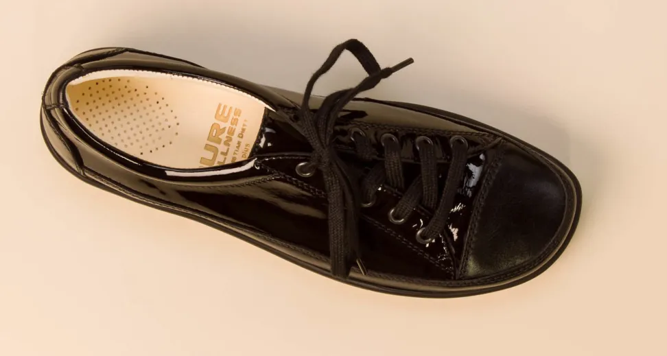 Christian Dietz – Komfort-Sneaker aus Lackleder Schwarz