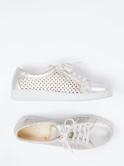 Christian Dietz – Sneaker aus Metallicleder beige