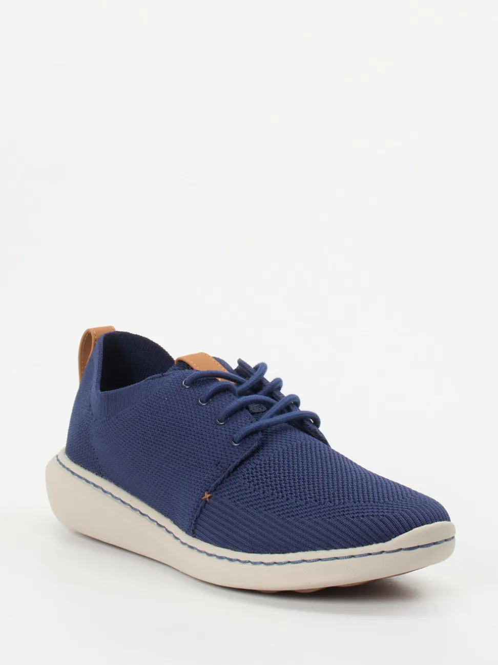 Clarks – Freizeitsneaker aus Textil in Marineblau