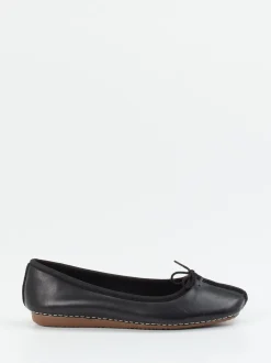 Clarks – Komfort-Ballerinas aus Kalbleder Schwarz