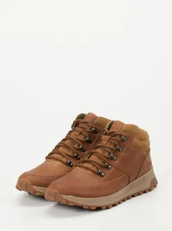 Clarks – Outdoor-Boots aus Fettleder in Rostbraun