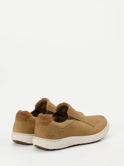 Clarks – Slip-On Sneaker aus Nubukleder hellbraun