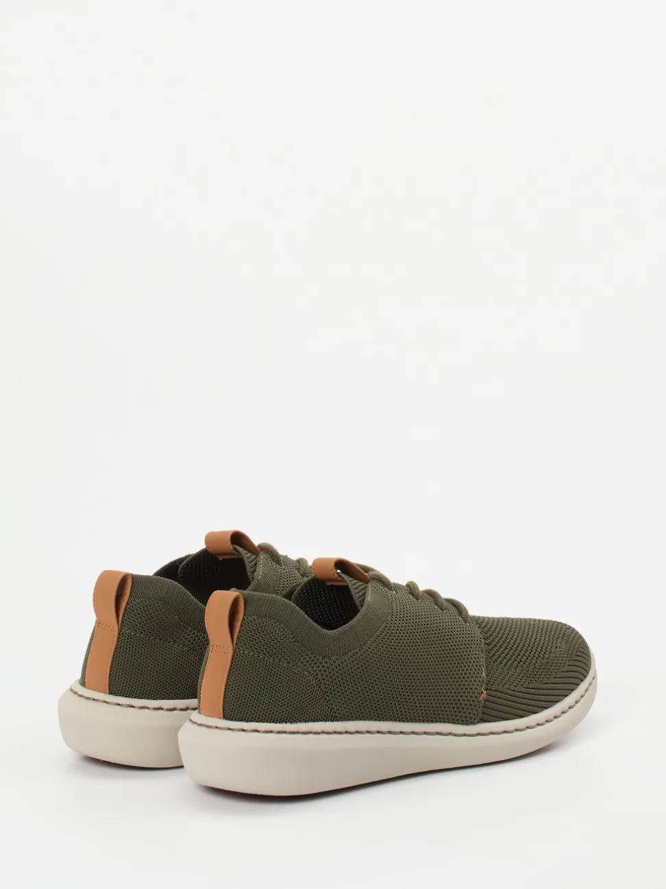 Clarks – Strick-Sneaker aus Textil in Olivgrün