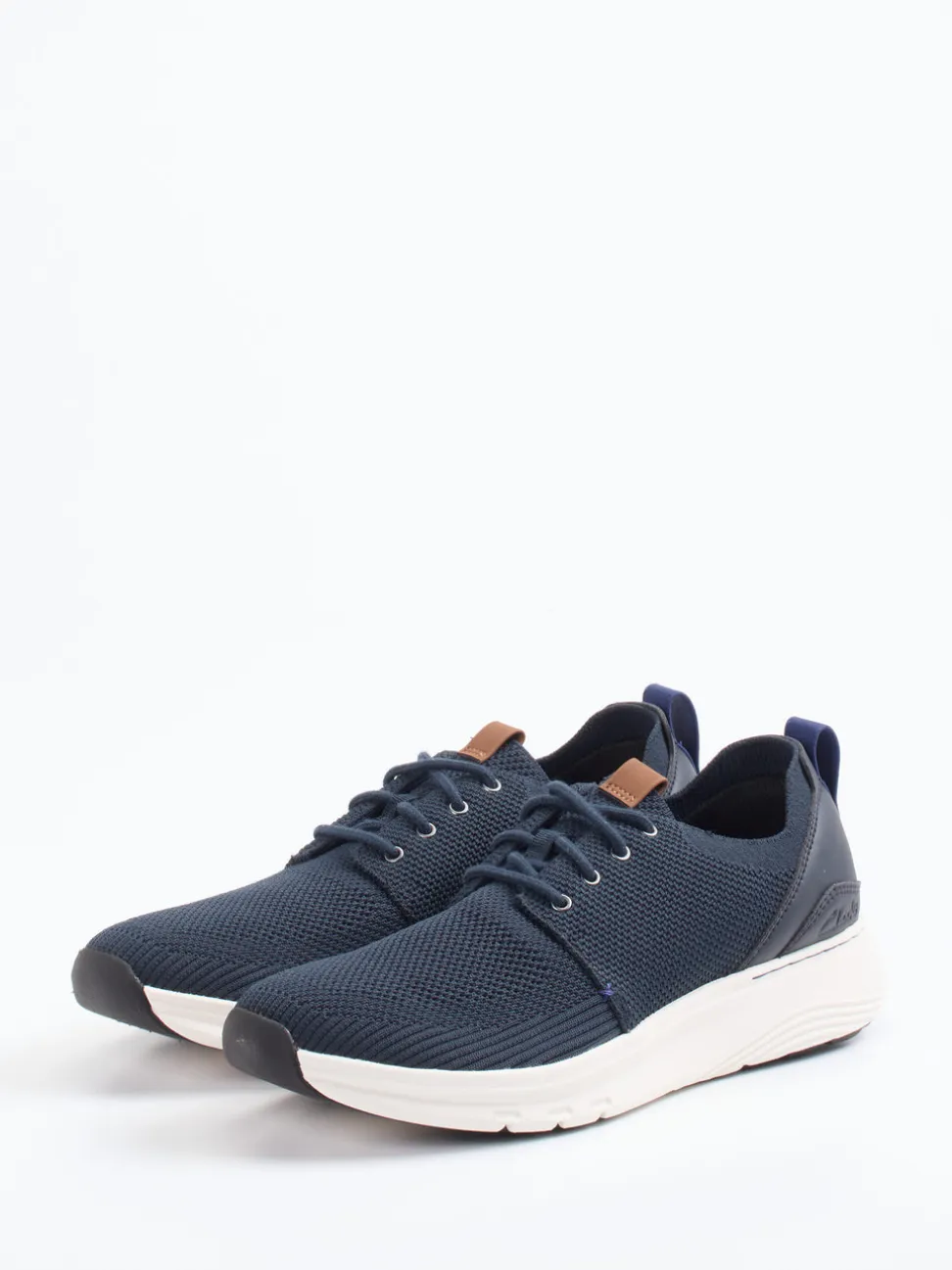 Clarks – Strick-Sneaker aus Textil in Dunkelblau