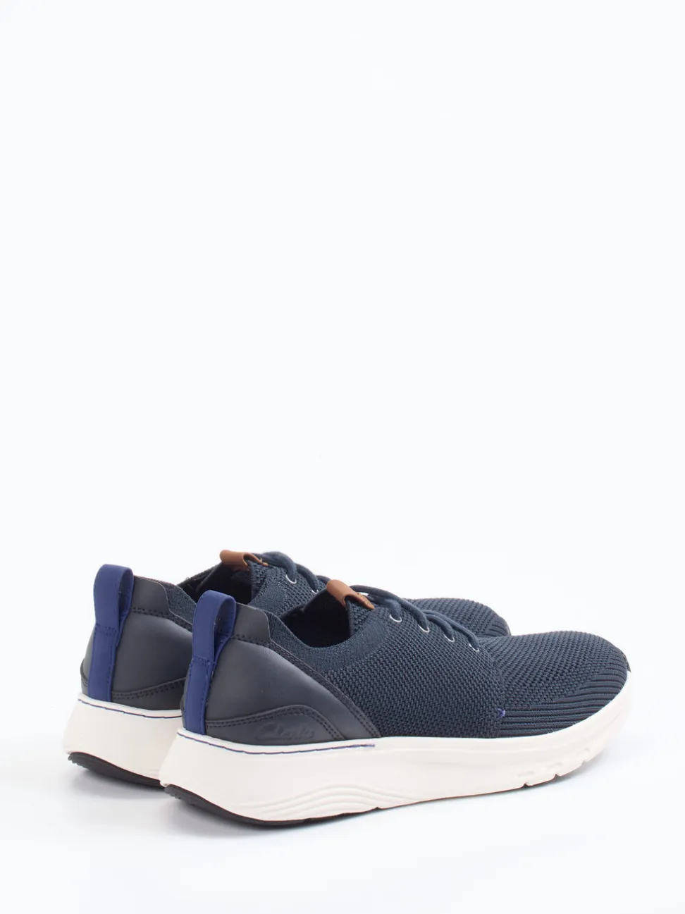 Clarks – Strick-Sneaker aus Textil in Dunkelblau