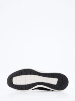 Clarks – Strick-Sneaker aus Textil in Dunkelblau
