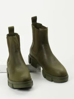 Copenhagen – Chelsea Boots aus Nubukleder olivgrün